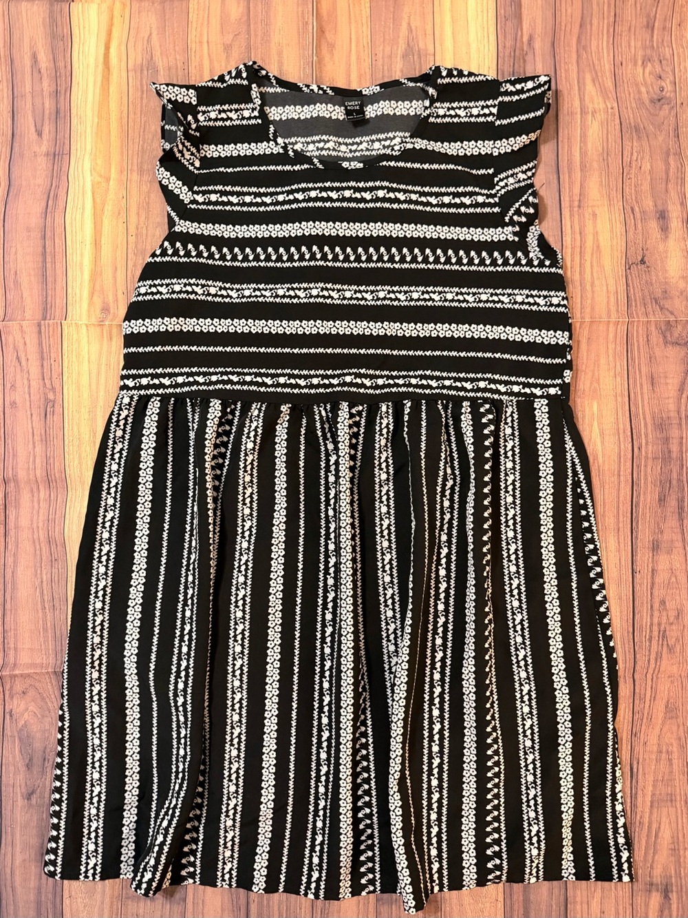 Black and White Dress with Patterned Detail